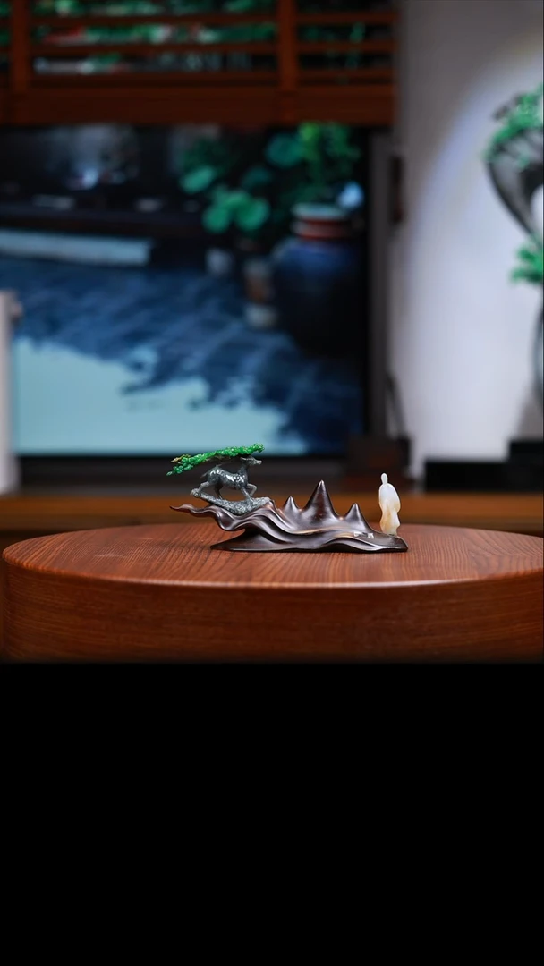 【闪购商品】翡翠摆件未镶嵌小鹿