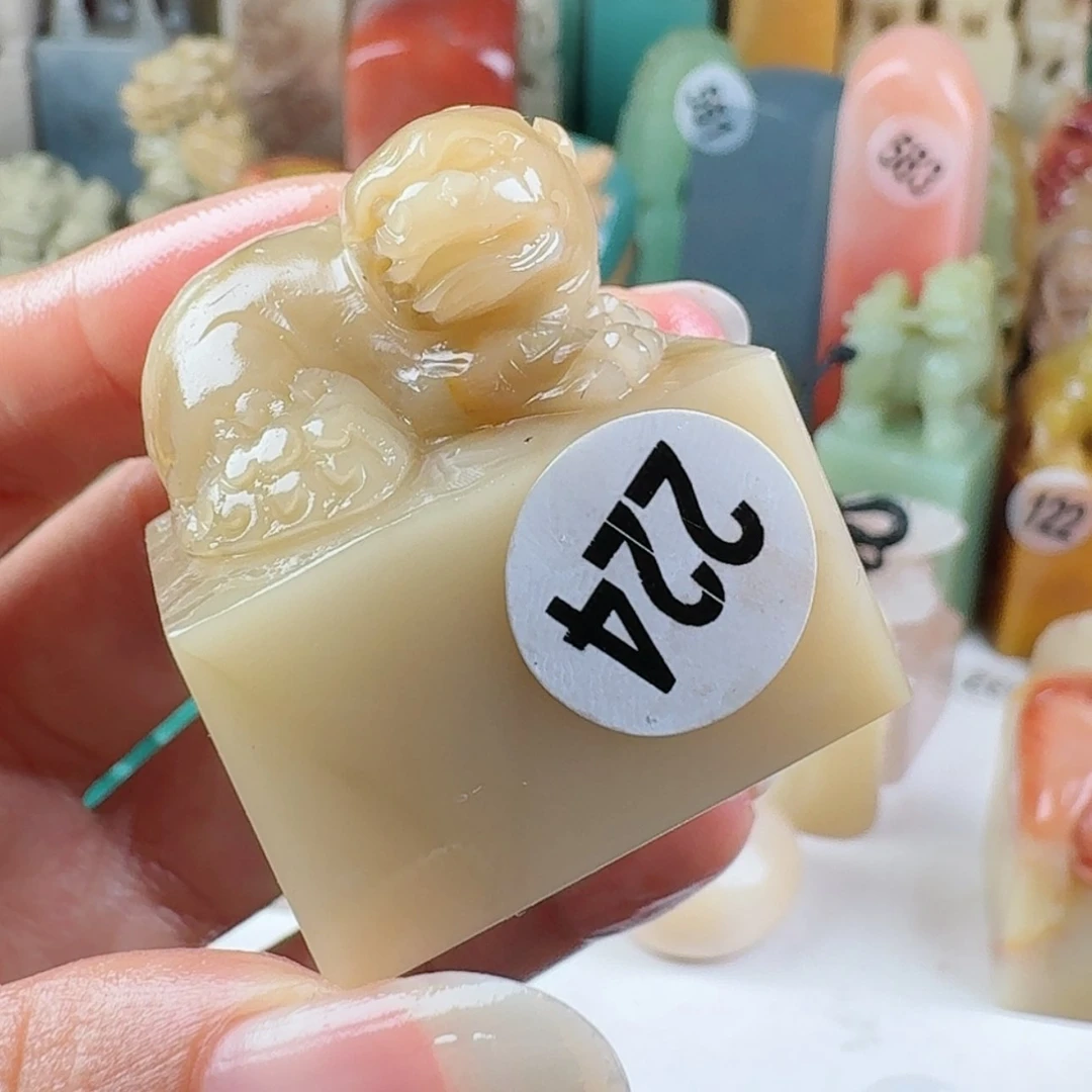 【闪购商品】青田石印石泽**粑