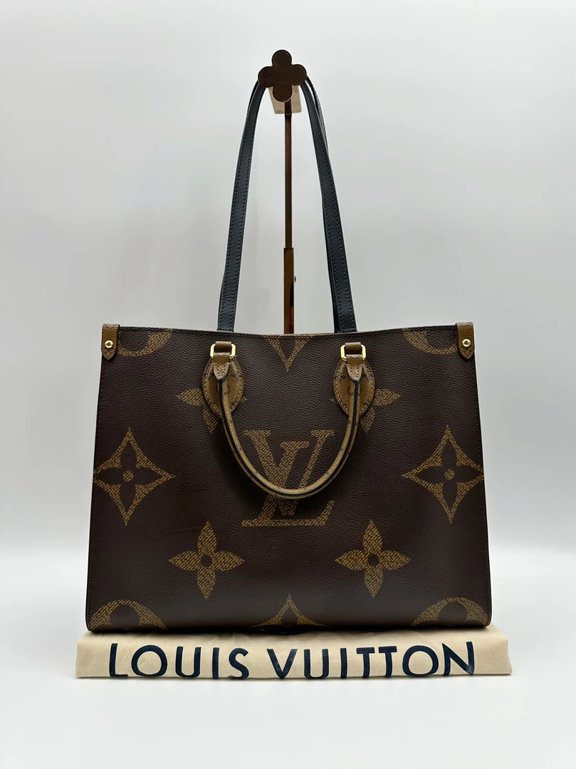 95新 LouisVuitton/路易威登 小号ONTHEGO三拼色大Logo芯片24004