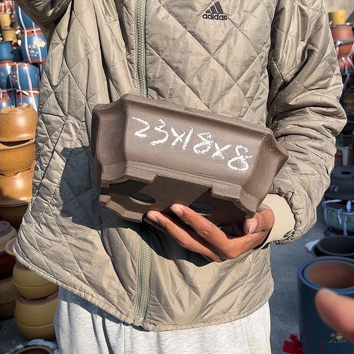 紫砂紫砂花盆紫砂花盆