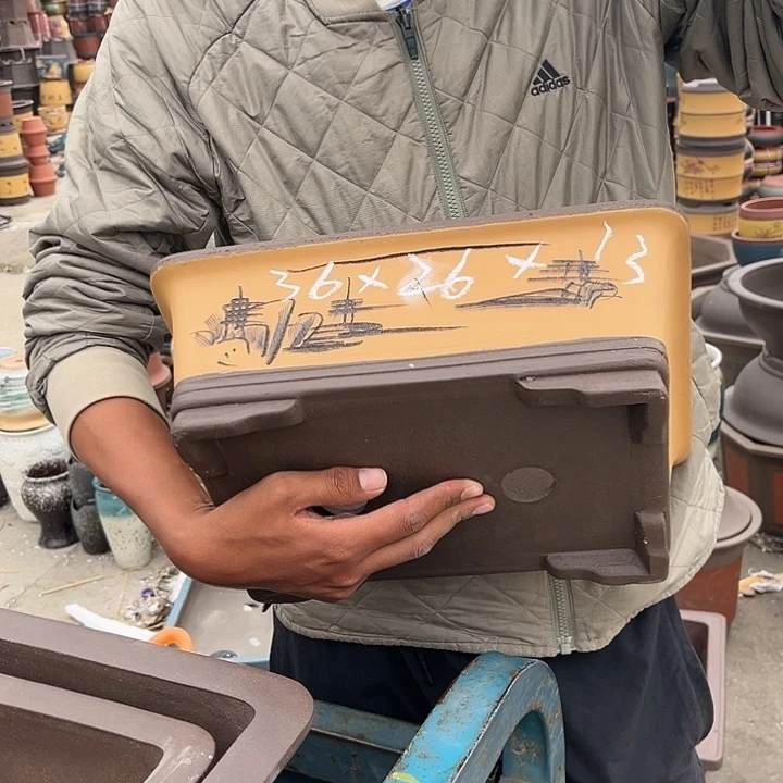 紫砂紫砂花盆紫砂花盆