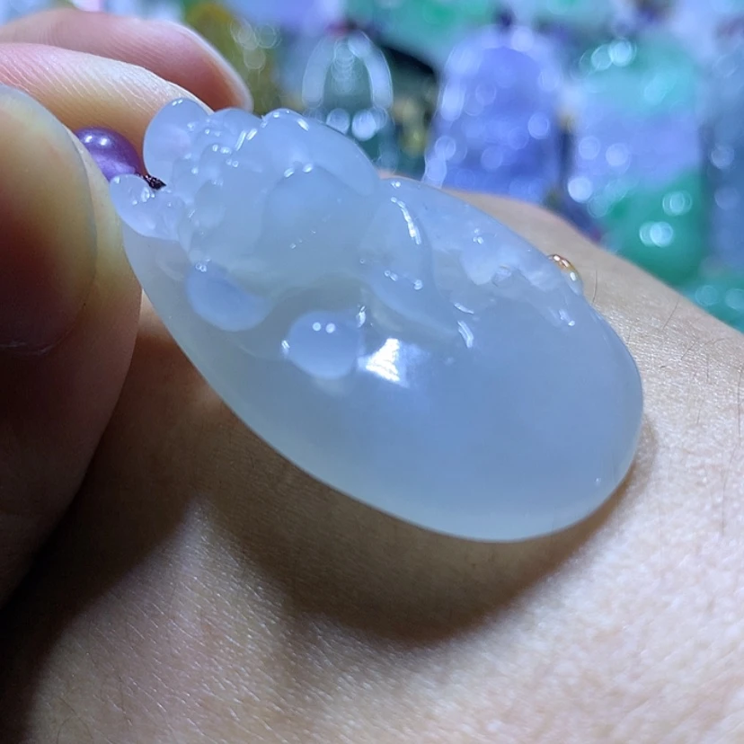 【闪购商品】翡翠颈饰未镶嵌