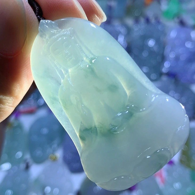 【闪购商品】翡翠颈饰未镶嵌