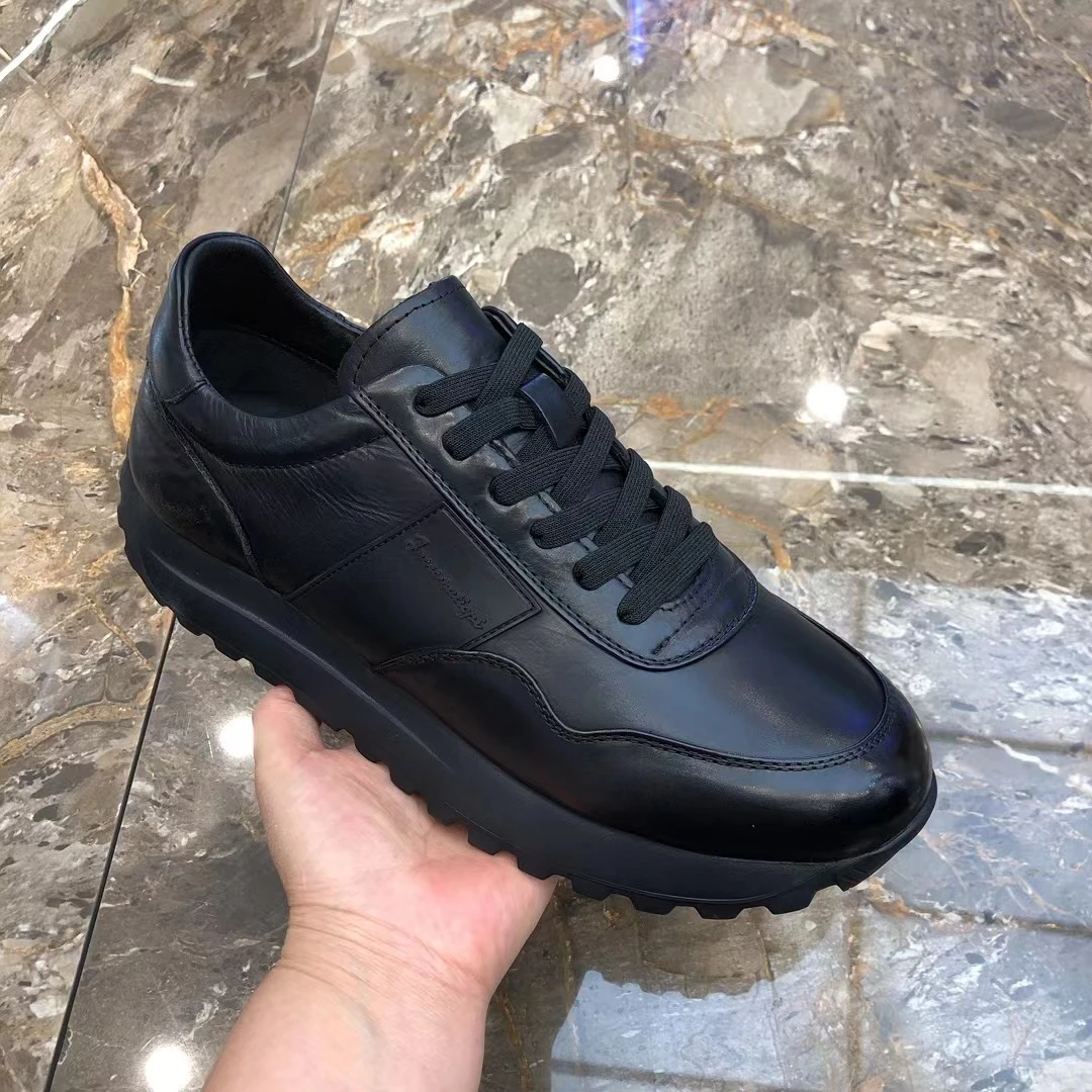 广州新款男鞋圆头秋季软底黑色皮鞋青年透气舒适百搭休闲鞋男907
