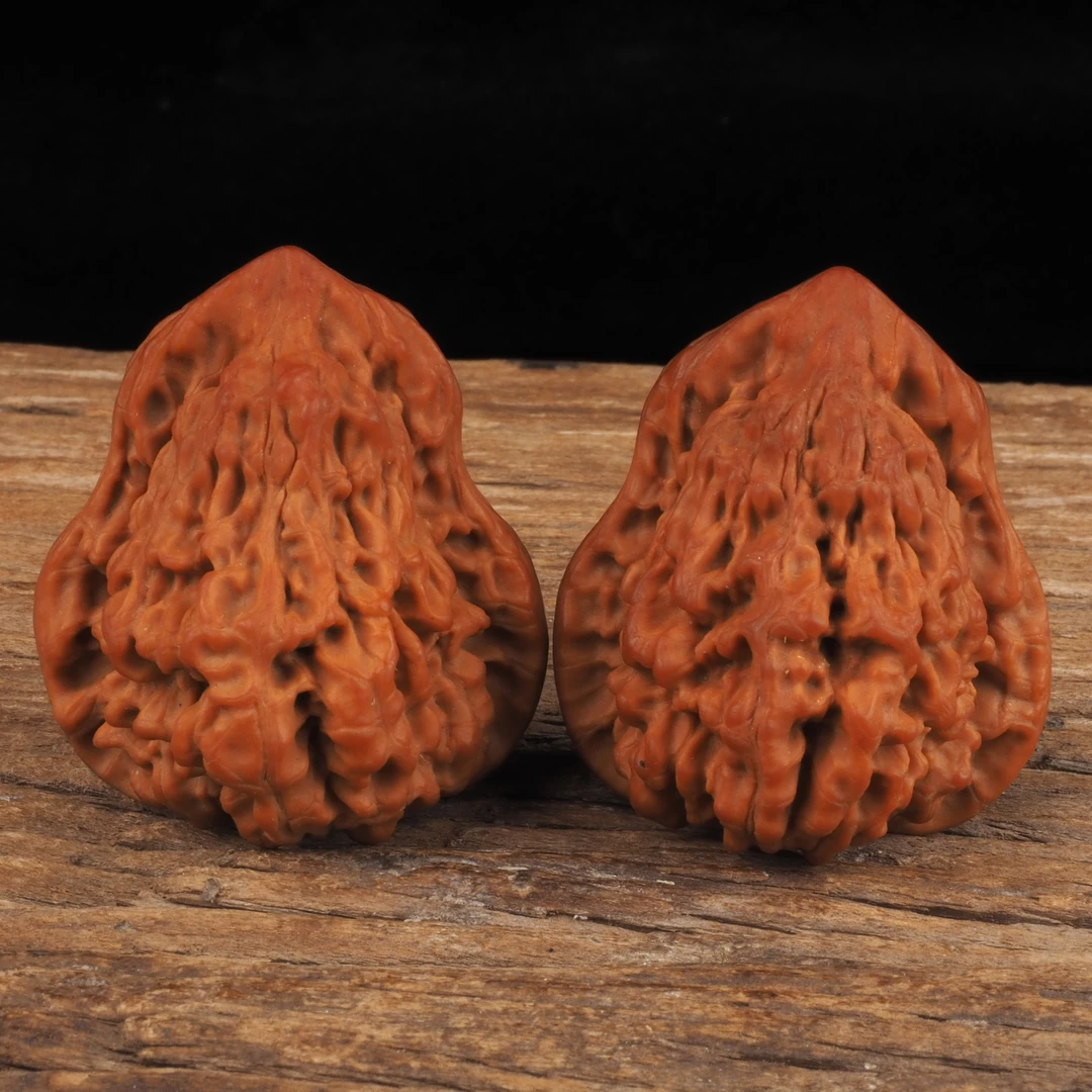 卖个柴火钱！王勇官帽核桃异型核桃葫芦手把件多样性发货选其一