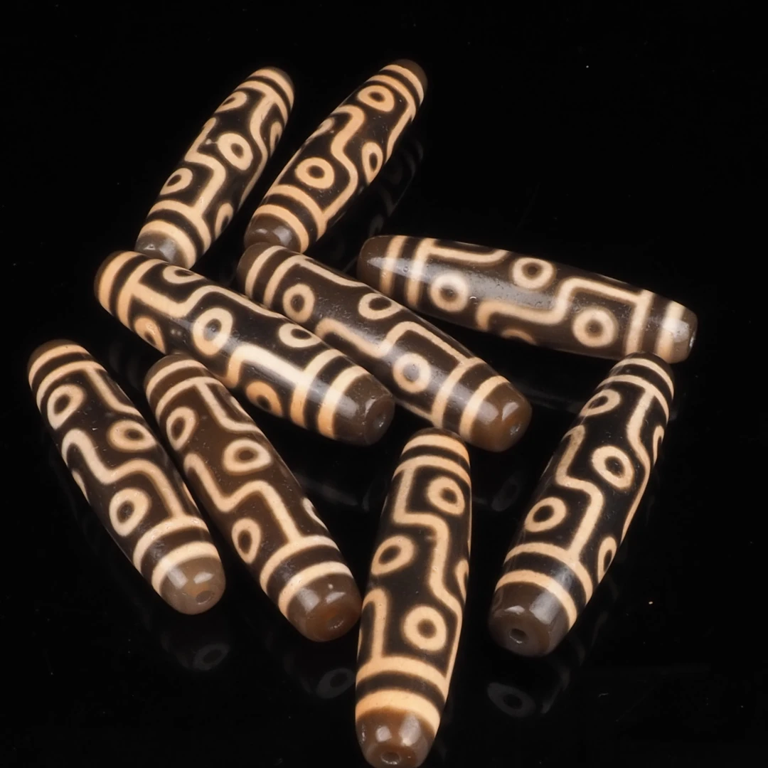 复刻上肯3A天珠！深度包浆老台湾渗透牙黄九眼天珠玛瑙串锁骨绳