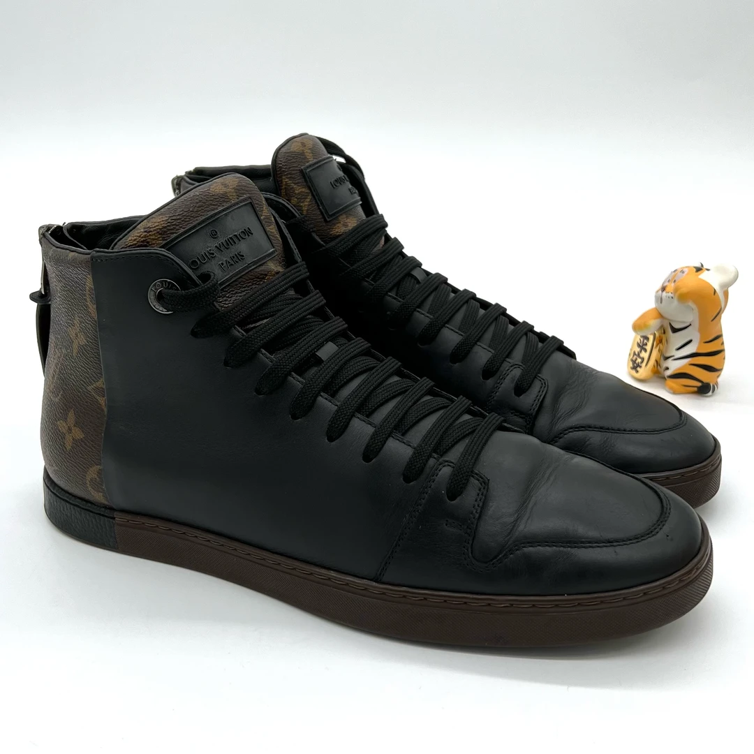 99新 LouisVuitton/路易威登 黑色皮面棕色后尾老花板鞋97新 41码