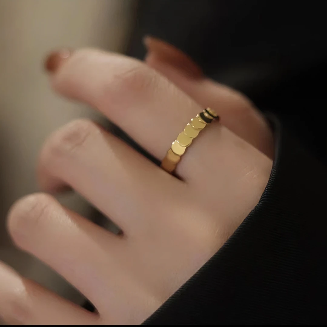 网红时尚小众高级感鳞片色鱼鳞食指戒指开口戒指不掉色