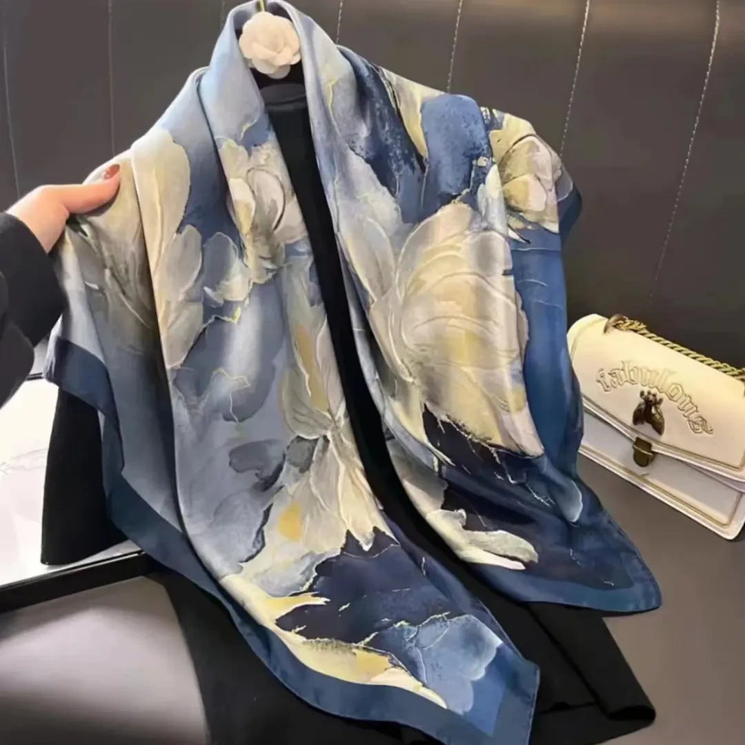 F01步步生莲气质百搭方巾68