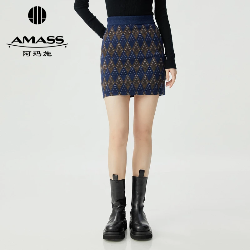 阿玛施AMASS新款女装修身美式复古学院风菱格包裙半身短裙5200405