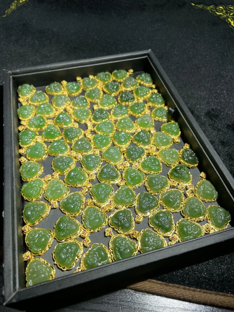 【小耿珠宝】和田玉碧玉佛公吊坠（多样性发其一）