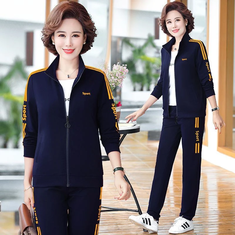 妈妈春秋装中老年休闲运动服套装女韩版新款潮中年女装大码三件套
