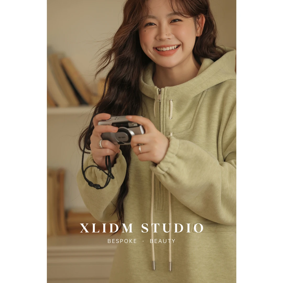 小俪大码【黑标重工】仿羊绒立领连帽卫衣裙CD1D20047