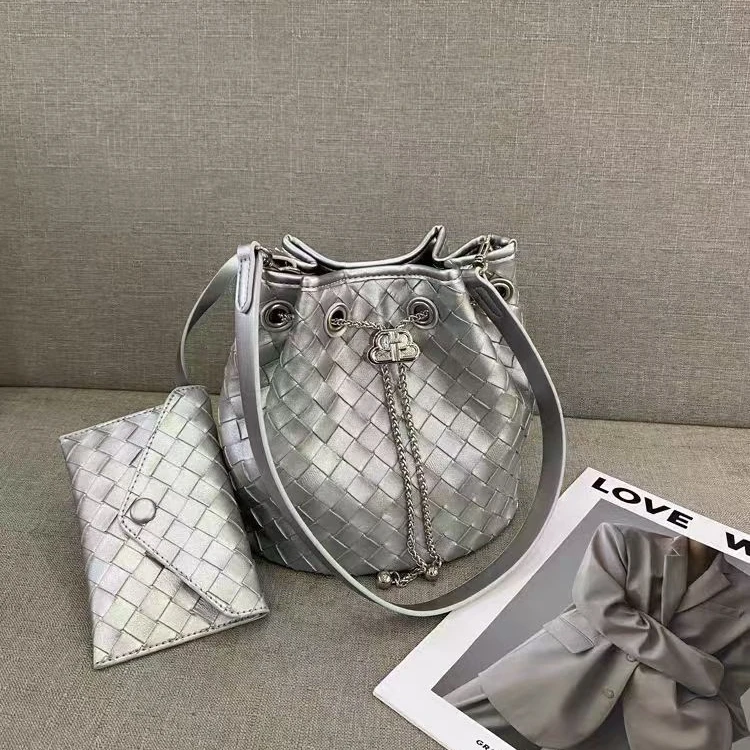 （长20高20厚14）高级感2024新款百搭轻奢高级感单肩斜挎包9032