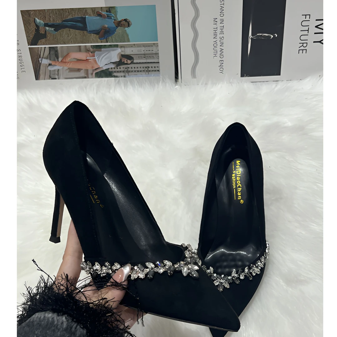 法式高跟鞋女2024新款水钻银白色细跟设计感小众单鞋婚鞋不累脚