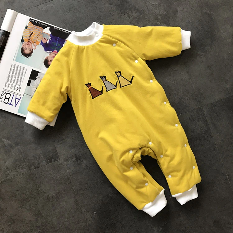 宝宝棉衣服冬装连体衣加厚春秋新生儿夹棉哈衣保暖爬服