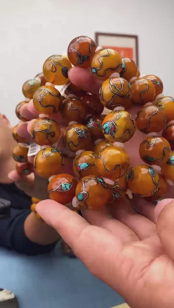 【闪购商品】蜜蜡珠宝奇石未镶嵌假一罚十,多样性发一件
