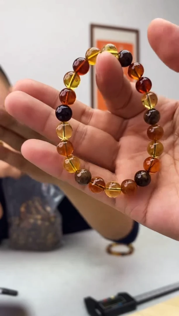 【闪购商品】琥珀珠宝奇石未镶嵌假一罚十,随机多样性发一件