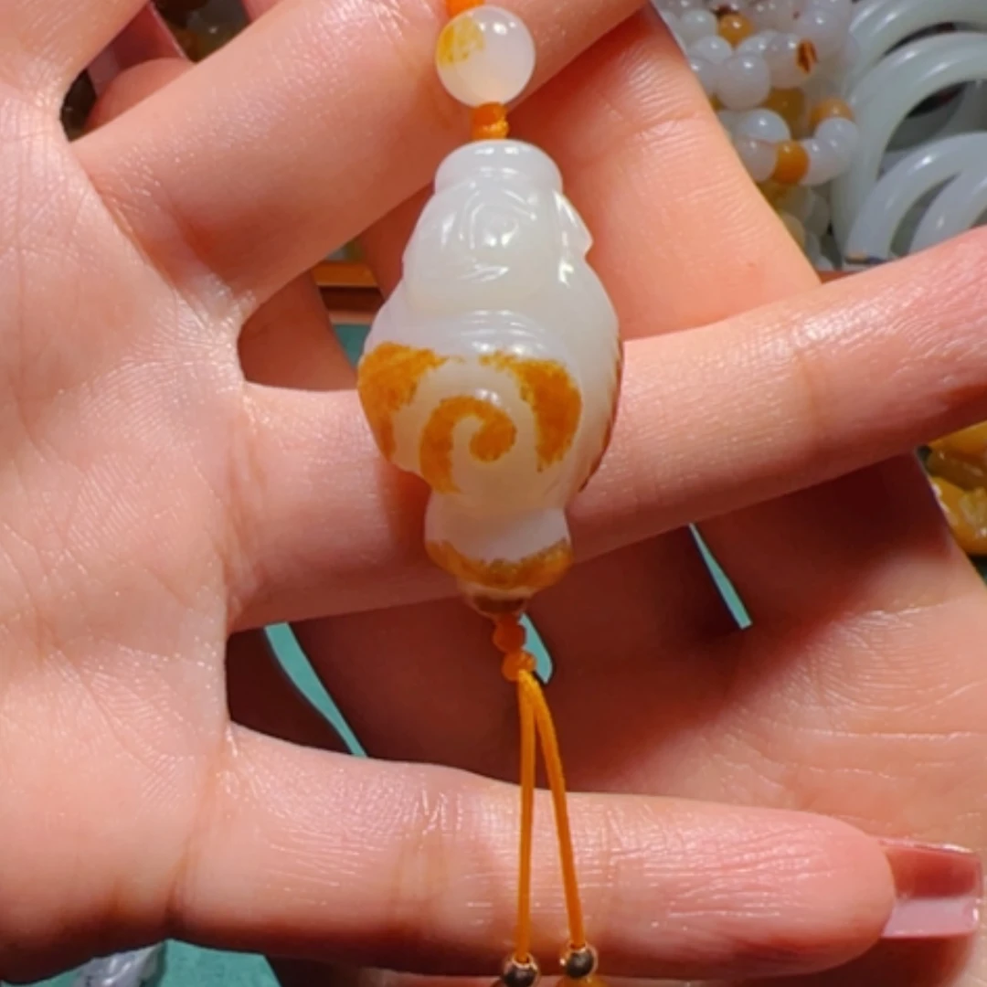 【闪购商品】和田玉挂件未镶嵌观**雨