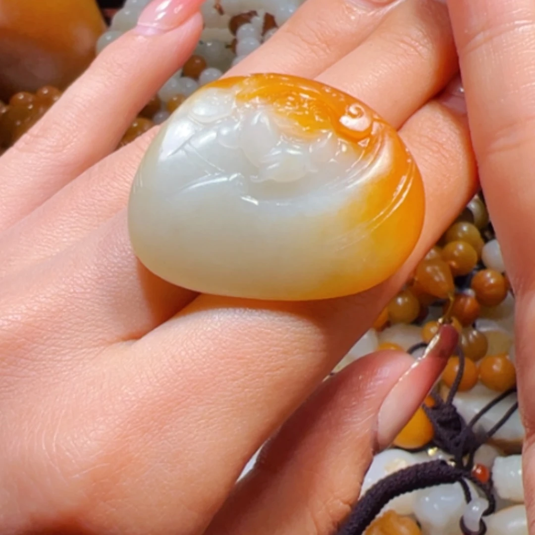 【闪购商品】和田玉挂件未镶嵌谁***风