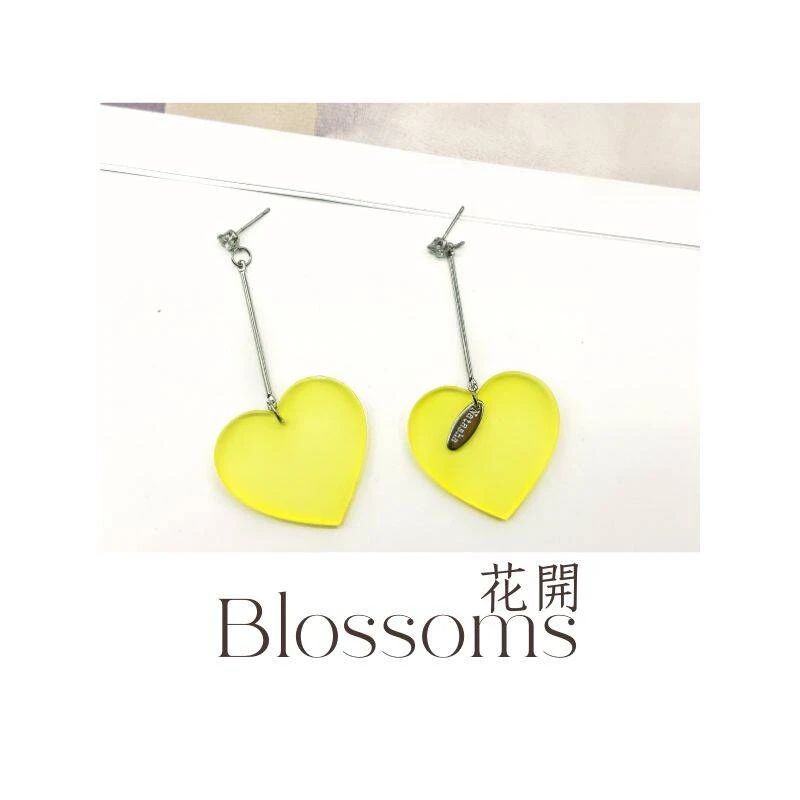 合金亚克力耳饰 【花開】日韩ins个性爱心耳坠甜酷气质小众简约创意
