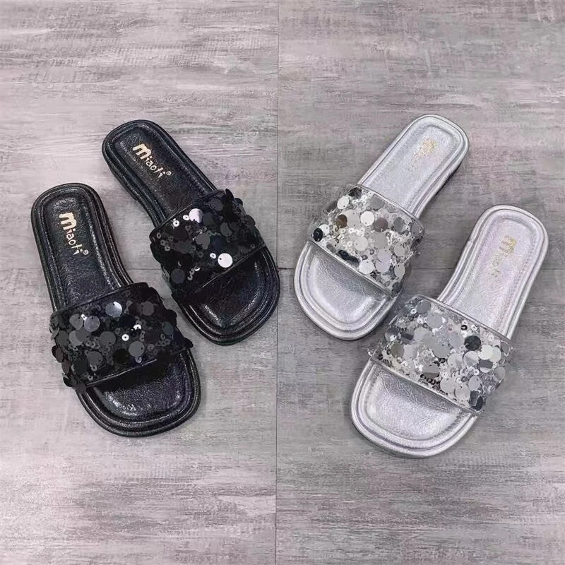 2025年夏季新款平底亮片一字凉拖鞋外穿沙滩仙女风大码凉鞋41-43