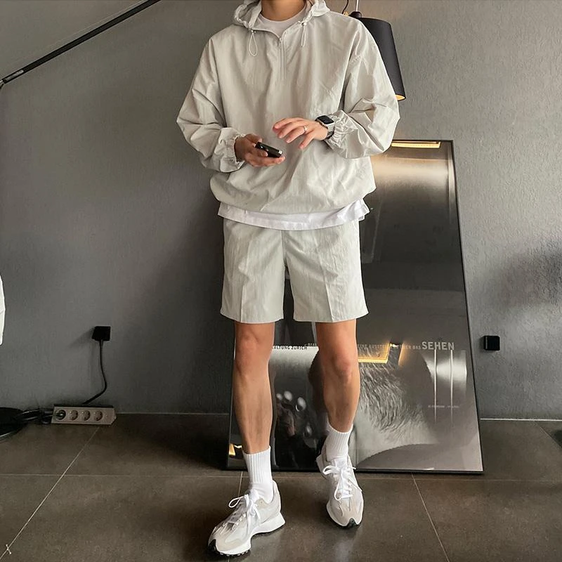 男装春夏季潮牌套装宽松连帽防晒服外套潮流休闲五分短裤大学生