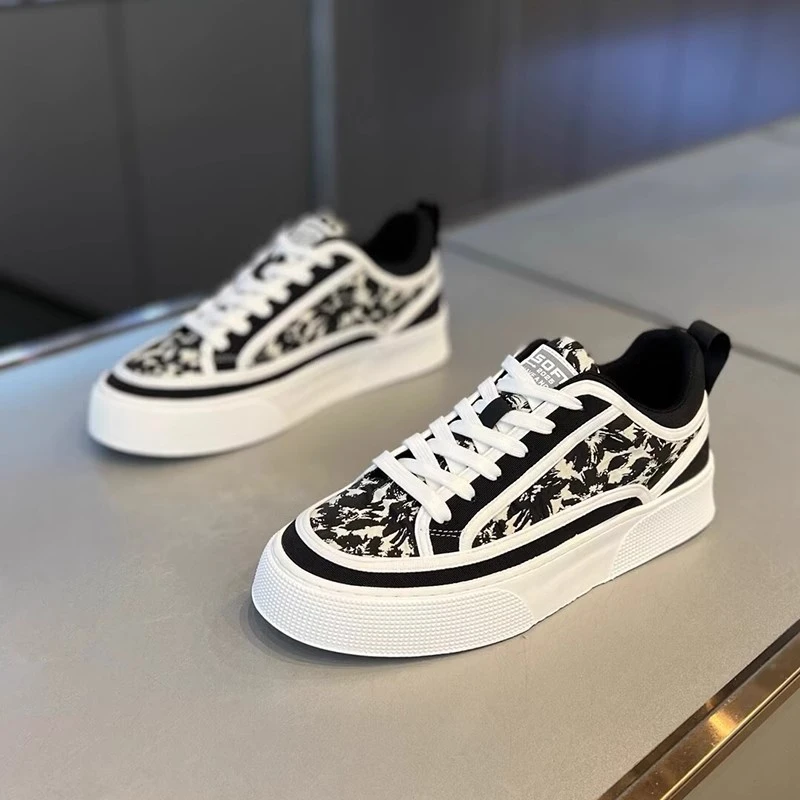 2024春季新款印花布面透气秋季潮鞋时尚低帮舒适休闲鞋帆布鞋男士