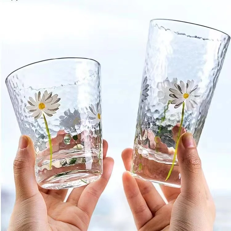 【盛瑞堂】两只小雏菊耐高温水杯小清新锤纹杯创意手绘高颜值水杯