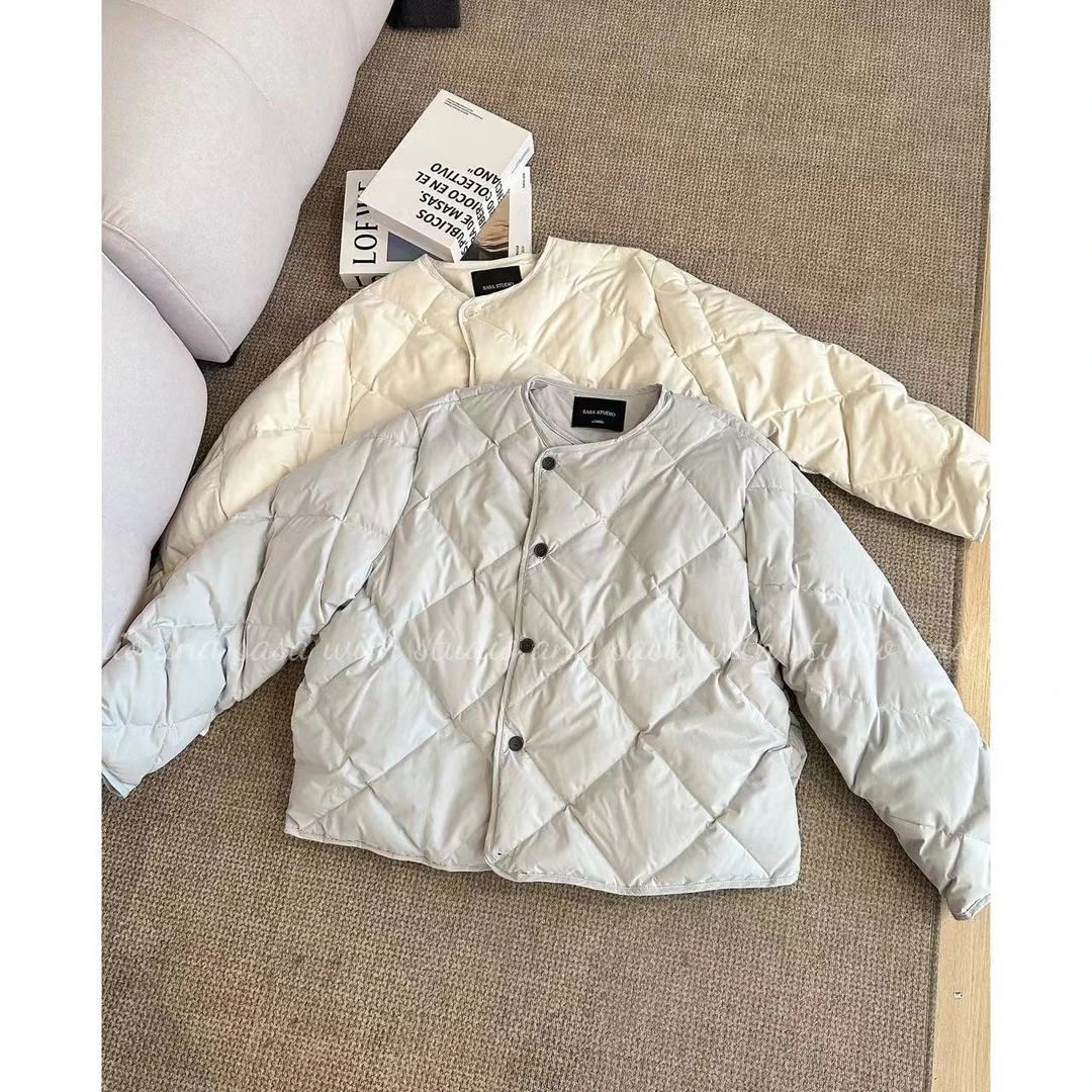 百搭简约菱形格羽绒服时尚圆领宽松显瘦羽绒服 91090