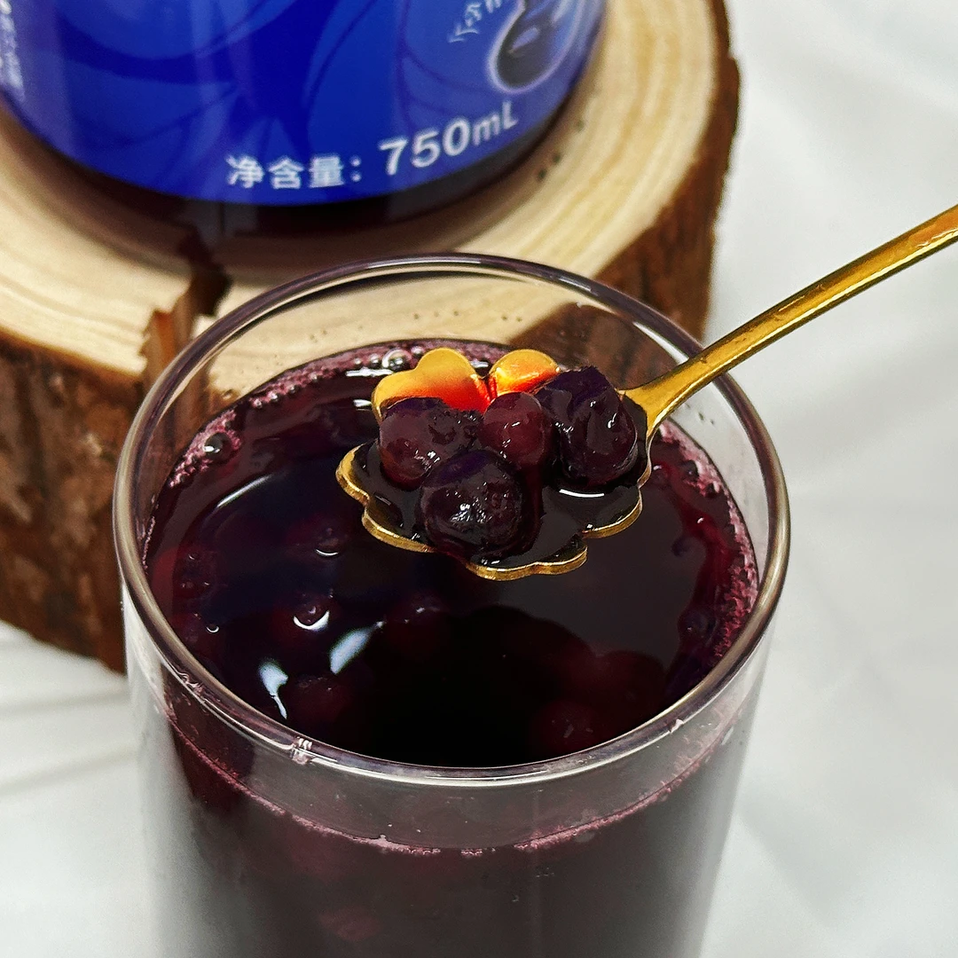 蓝莓果汁100%原汁鲜榨无添加蓝莓果粒果汁750ml*4瓶口感酸甜