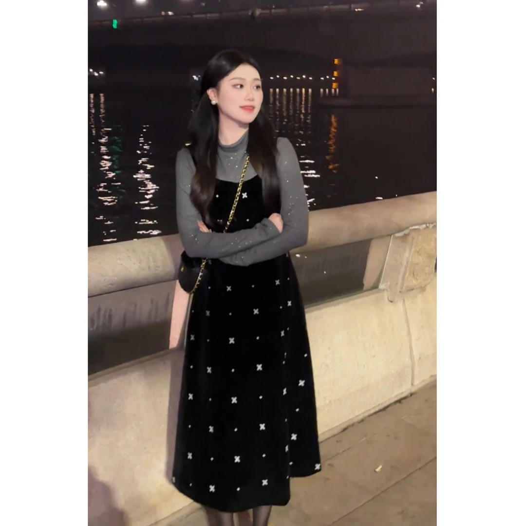 【雪落之疆】法式气质甜美小个子显瘦打底+连衣裙两件套