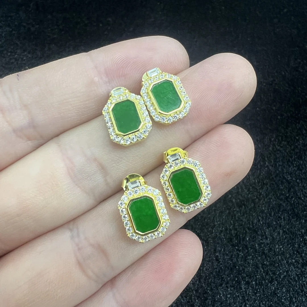 老老朱珠宝421105143-S925银镶嵌翡翠耳钉约9*10mm多样性发一对