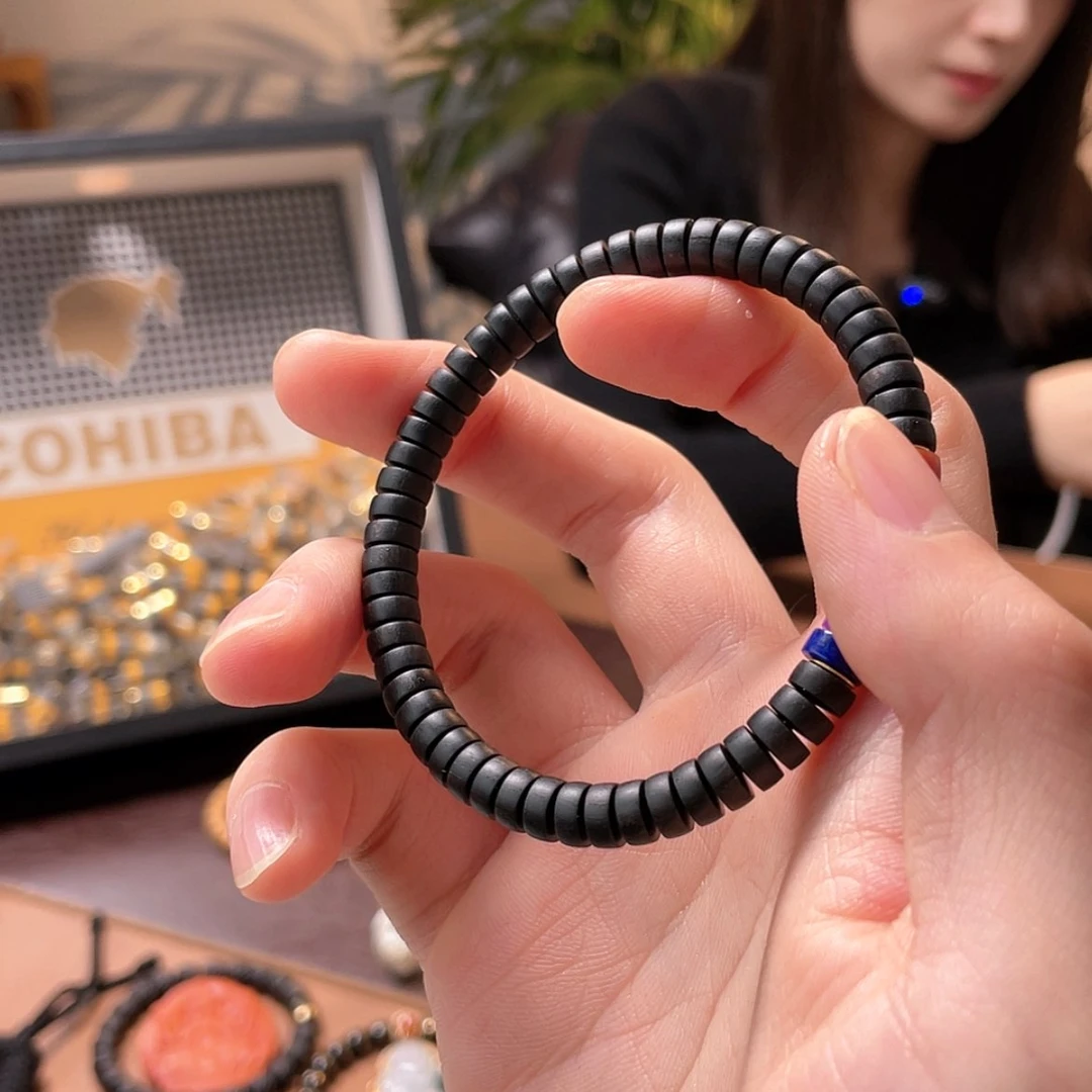 【闪购商品】椰蒂吊坠小*胖