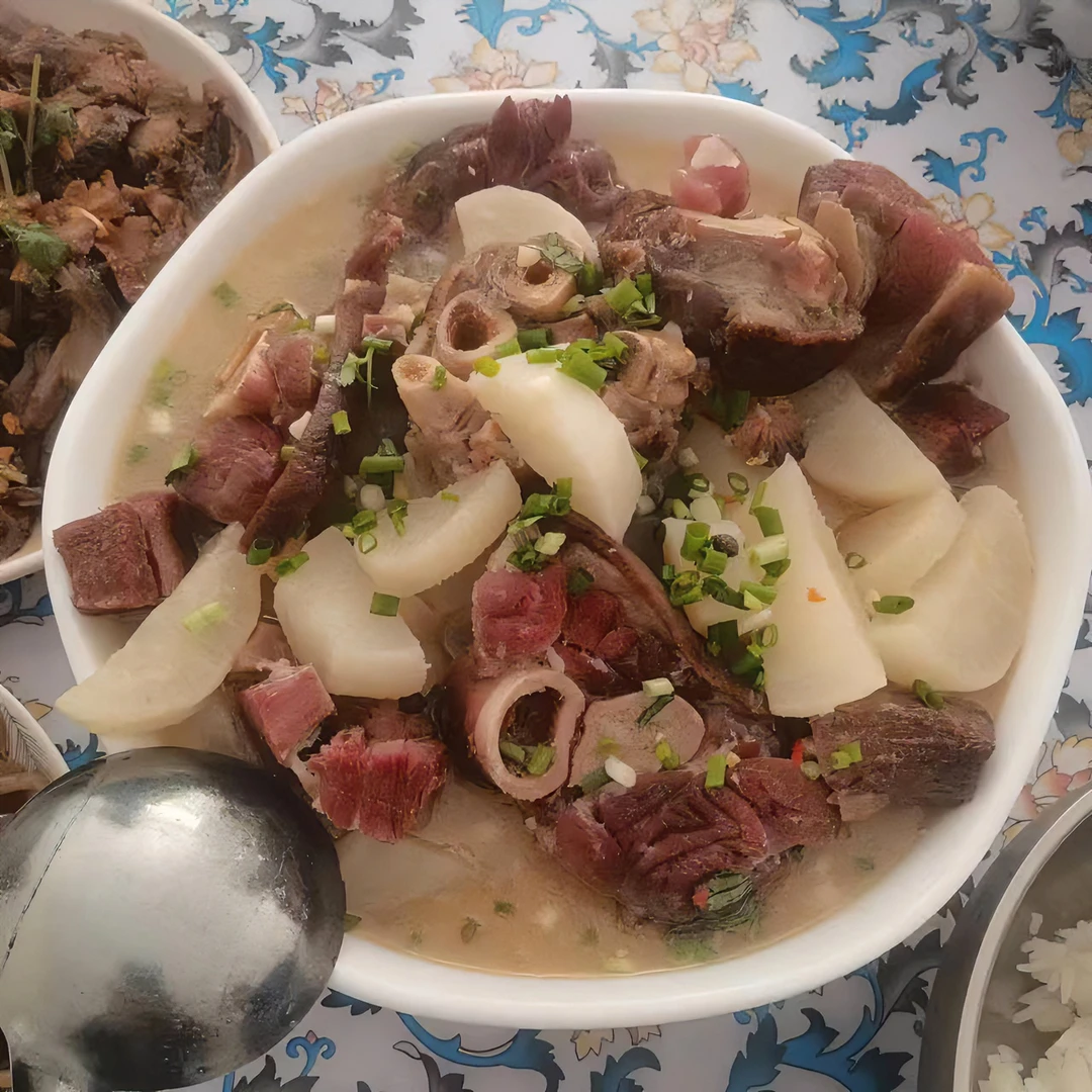 郑奇腊猪脚特产珍品传统美味煲汤食用营养干净储存冷藏腊猪蹄开袋