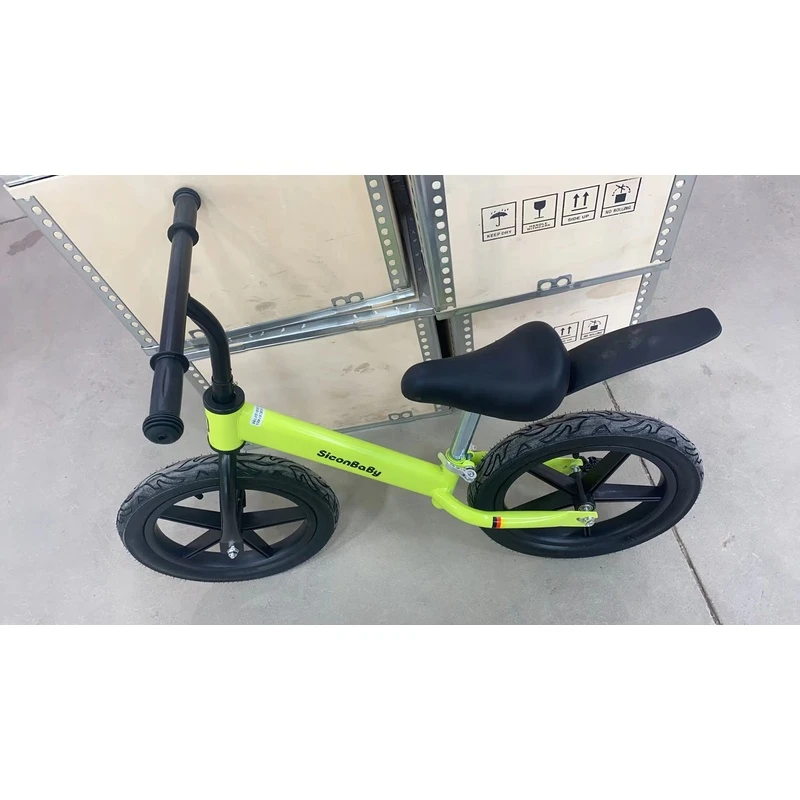 儿童平衡车两轮滑步车1到6岁宝宝学步无脚踏玩具车清新轻便滑行车
