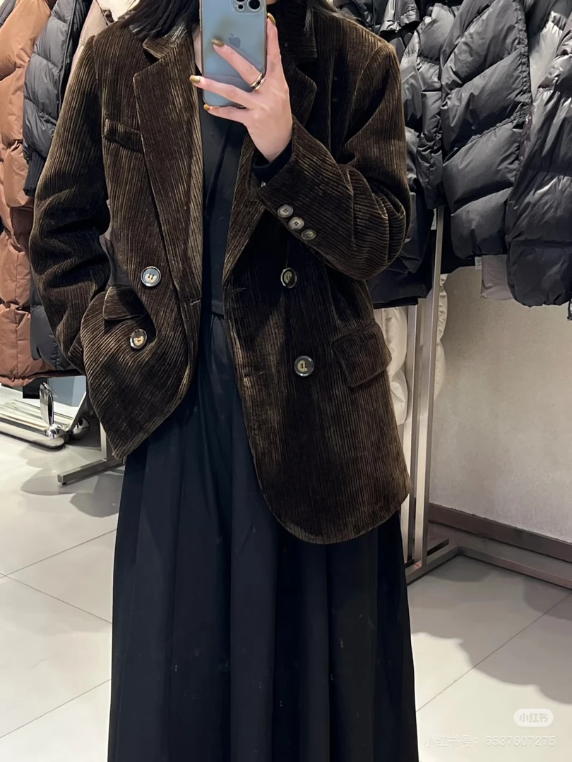 EGO-HBB128灯芯绒西装外套秋冬高级感设计感上衣女羽绒服