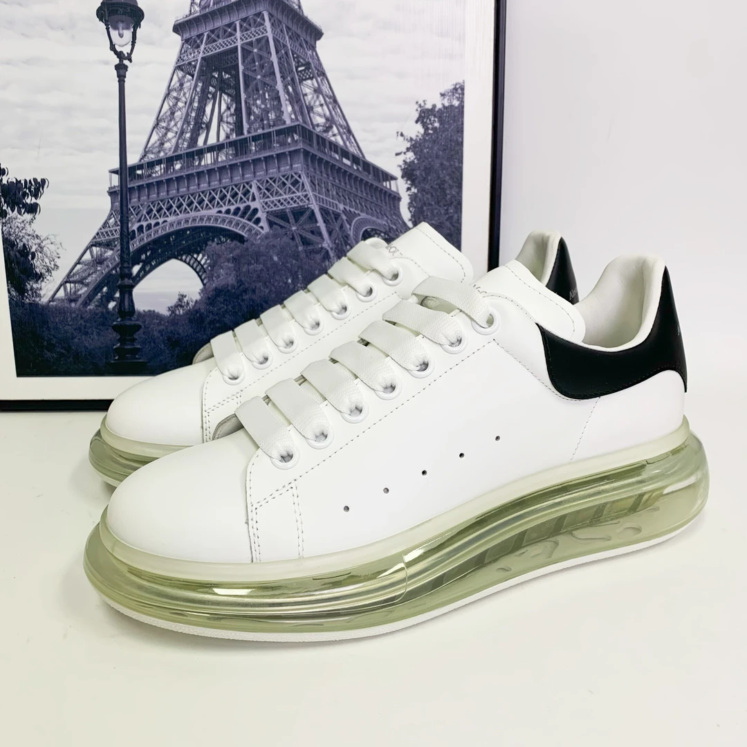 全新未使用 Alexander McQueen/亚历山大·麦昆 麦昆白色黑尾板鞋