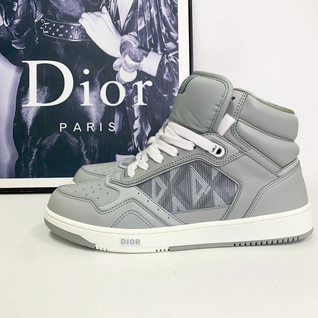 全新未使用 DIOR/迪奥 迪奥B27系列灰色皮面高帮板鞋潮流真皮