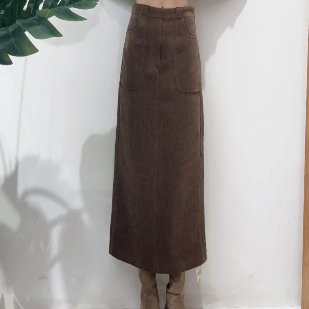 咖色灯芯绒中长款小个子小版型/女高腰新款气质显瘦后开叉A字半裙