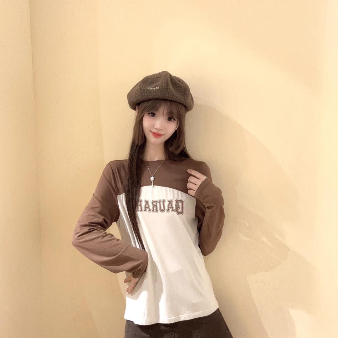 复古休闲风字母印花设计焦糖杏色双色拼接简约时尚百搭不挑人卫衣