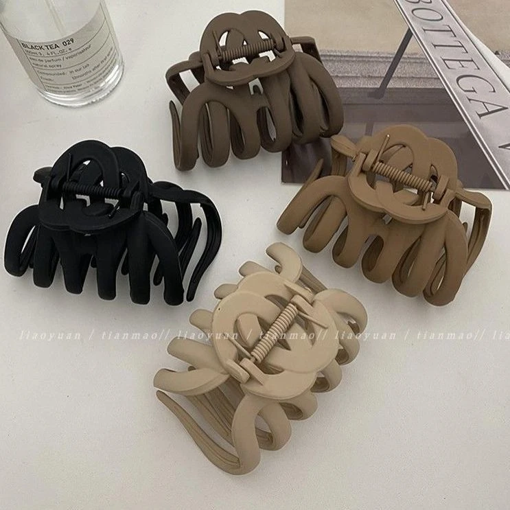 慵懒风磨砂南瓜超宽鲨鱼夹大号女后脑勺盘发抓夹大号发量王者抓夹