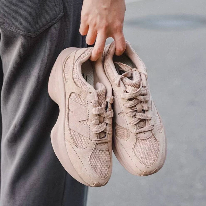 New Balance Warped Runner 低帮复古休闲跑步鞋 UWRPDFCB