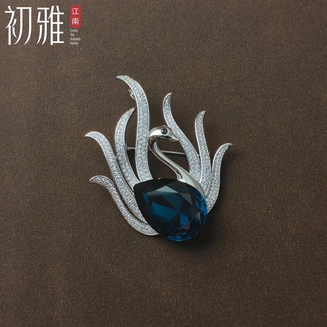 铜仿水晶胸针 初雅PIN-水晶系列【黑天鹅】设计师款铜镀k金胸针