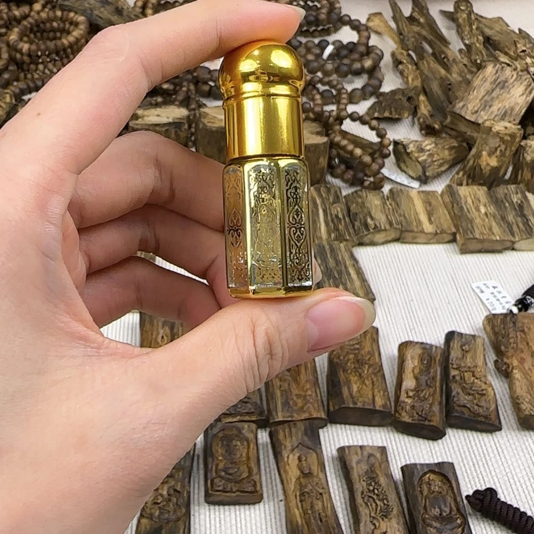 【闪购商品】沉香精油3g