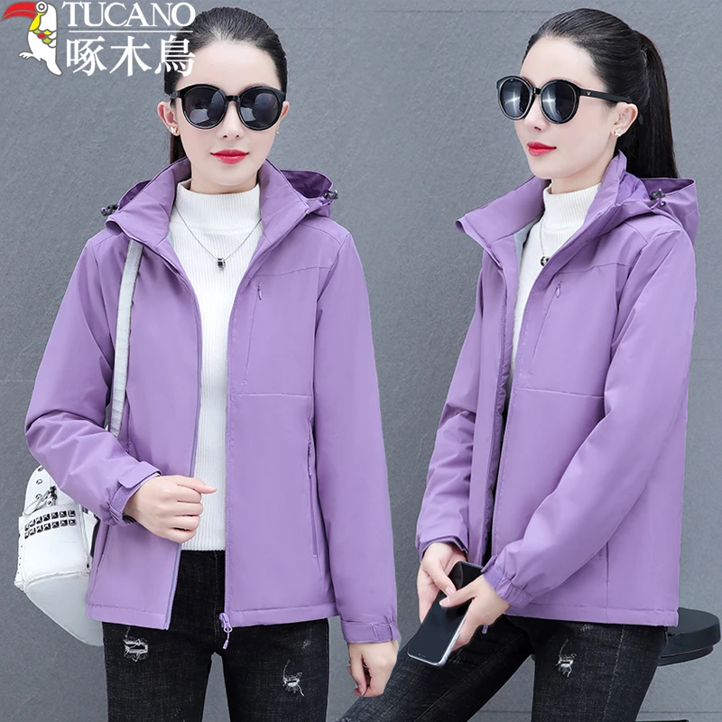TUCANO/啄木鳥户外运动冲锋衣女春秋冬新款加绒保暖连帽登山外套