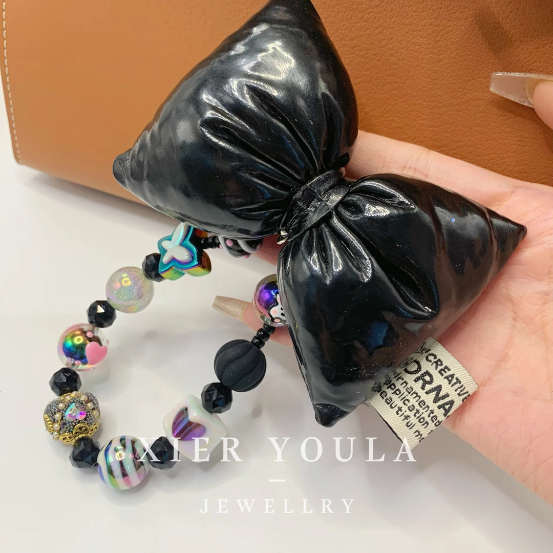 【喜儿ula】8-15-1甜酷辣妹串珠黑色系手机链