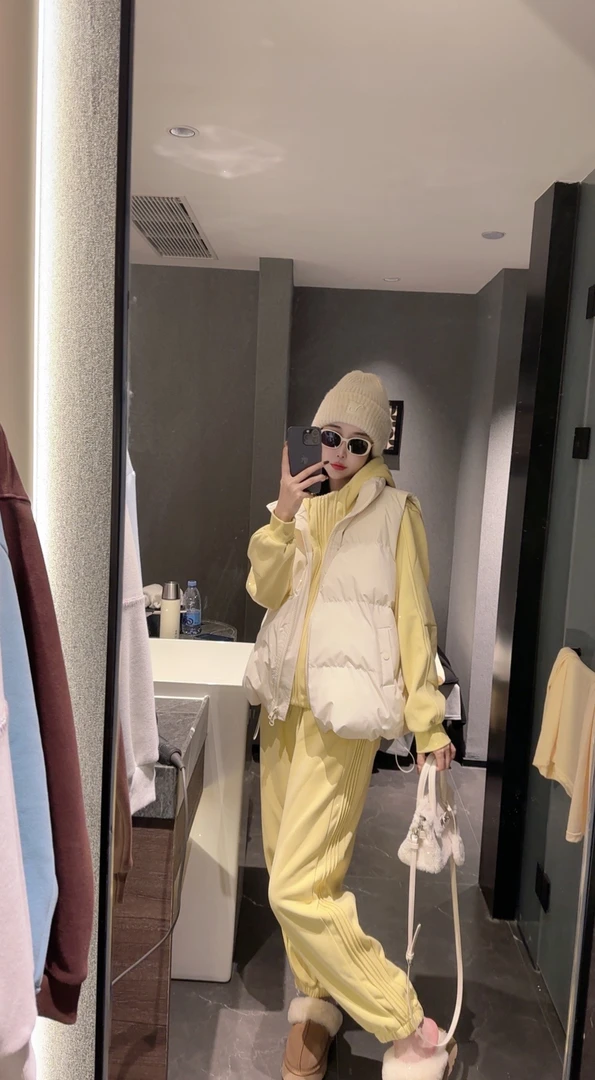 【柚YOYO】冬款银狐绒休闲时髦袖口拼接设计款慵懒风束脚套装5415