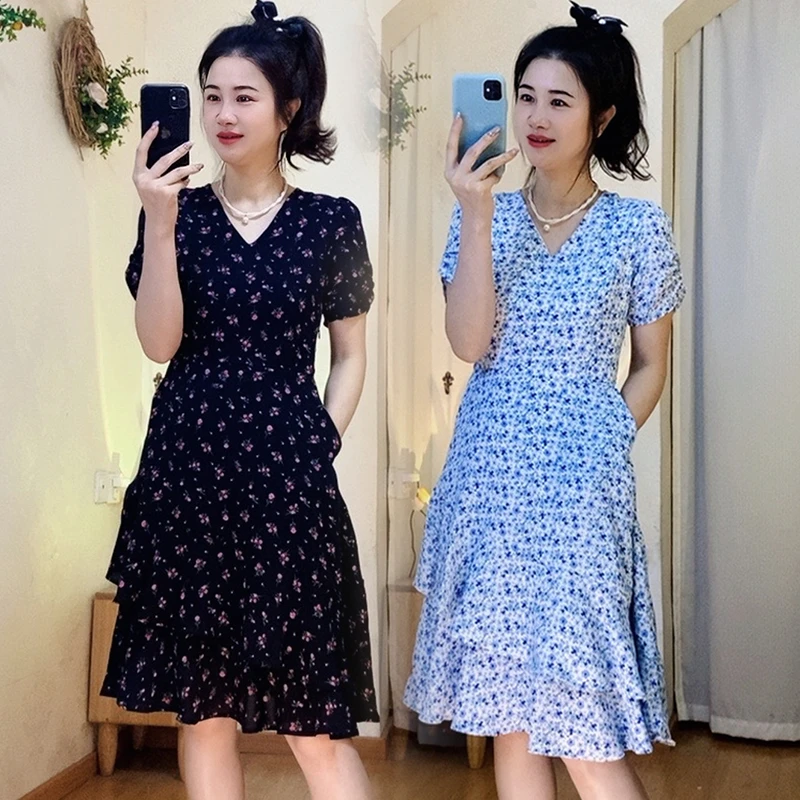 碎花连衣裙白色女款爆款新款夏季轻奢高级感宽松洋气小个子中长款