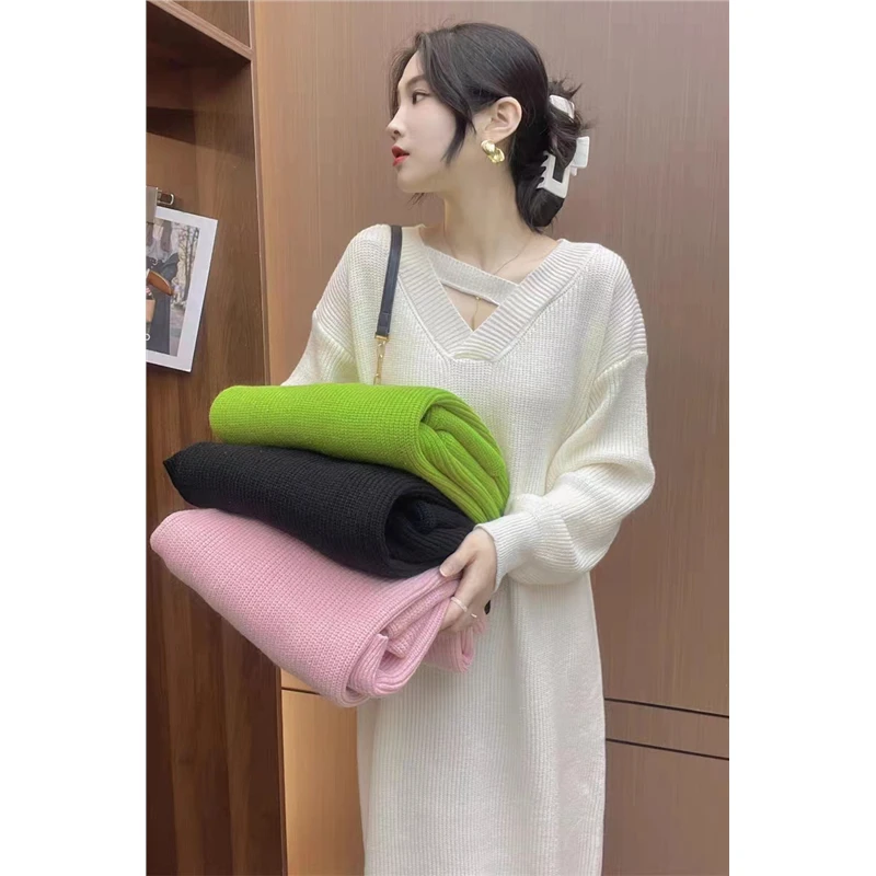 针织法式慵懒连衣裙女秋冬新款长款外穿洋气内搭两件套连帽毛衣裙